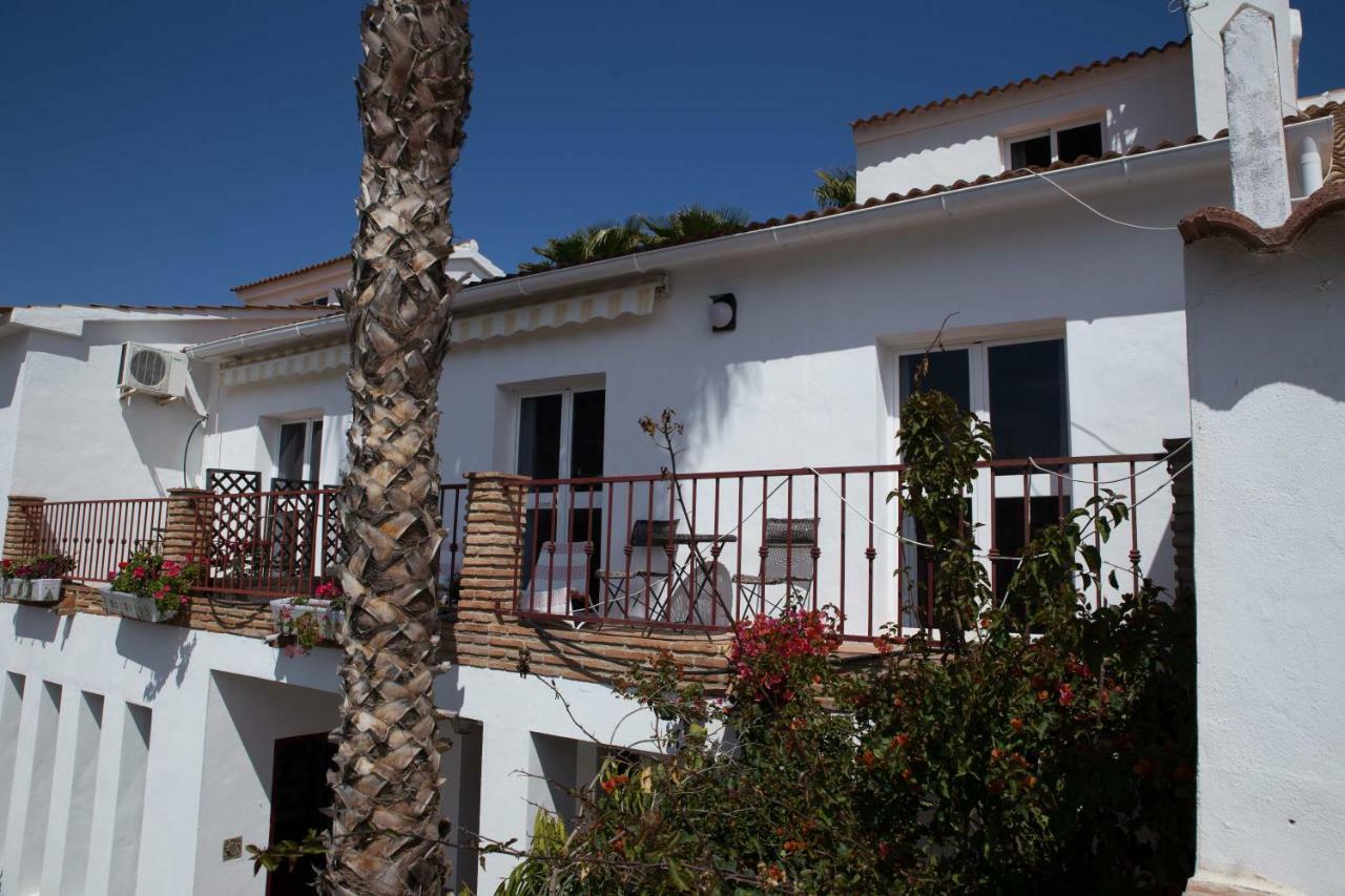 Fuego Blanco Bed and Breakfast Alora Esterno foto